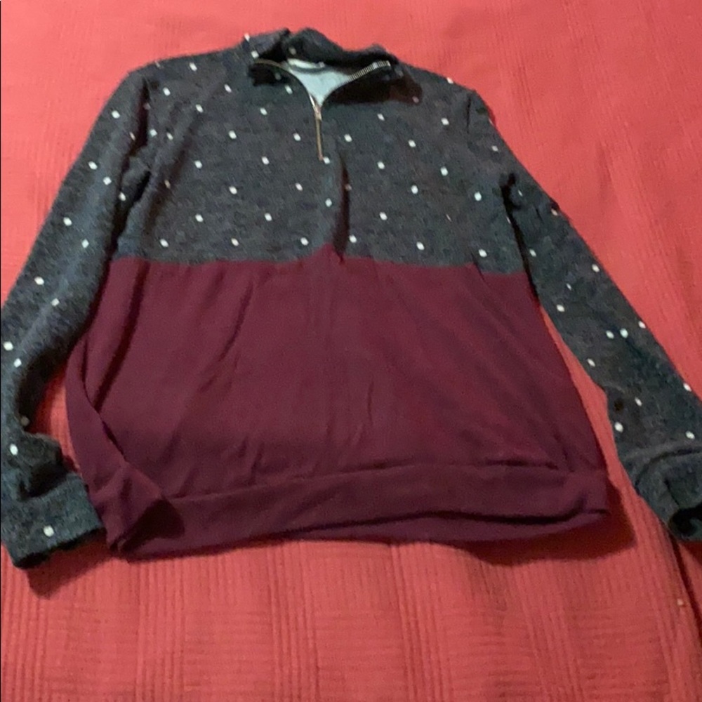 Light weight sweatshirt